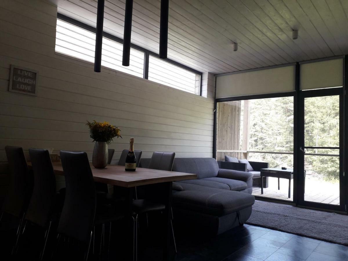The Living Villa Tatariv Buitenkant foto